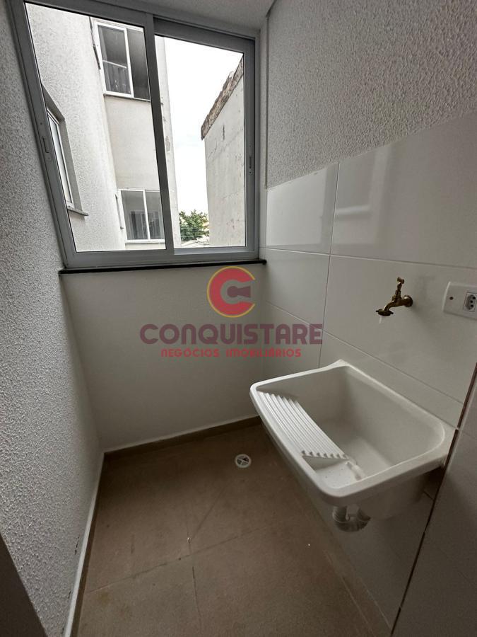 Apartamento à venda com 2 quartos, 40m² - Foto 4