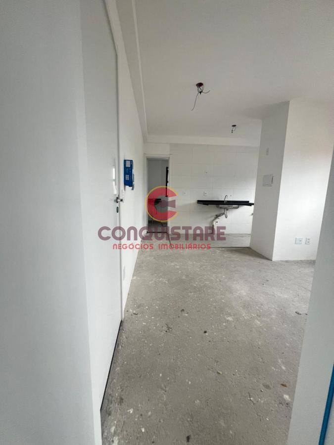 Apartamento à venda com 1 quarto, 35m² - Foto 1