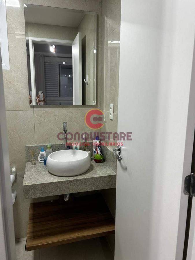 Apartamento à venda com 2 quartos, 76m² - Foto 2