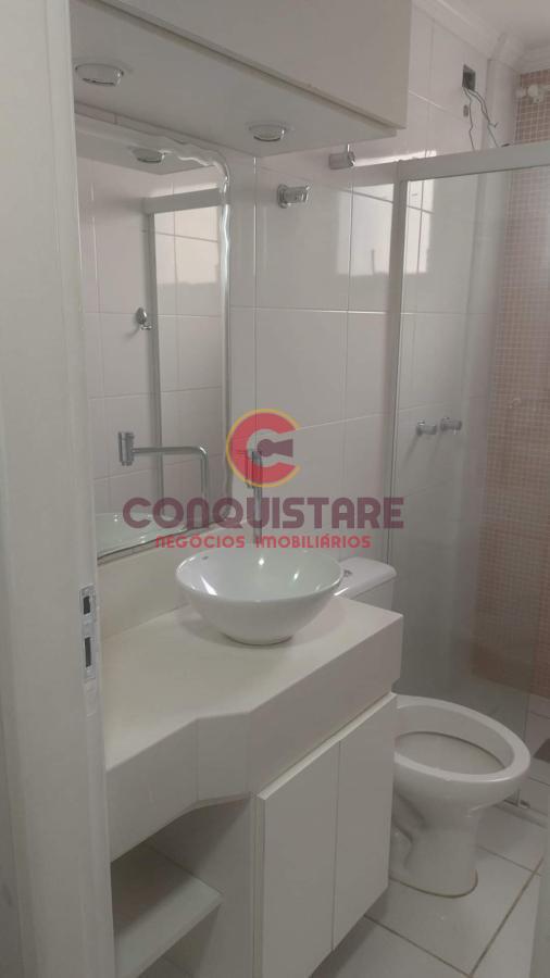 Apartamento para alugar com 3 quartos, 85m² - Foto 18