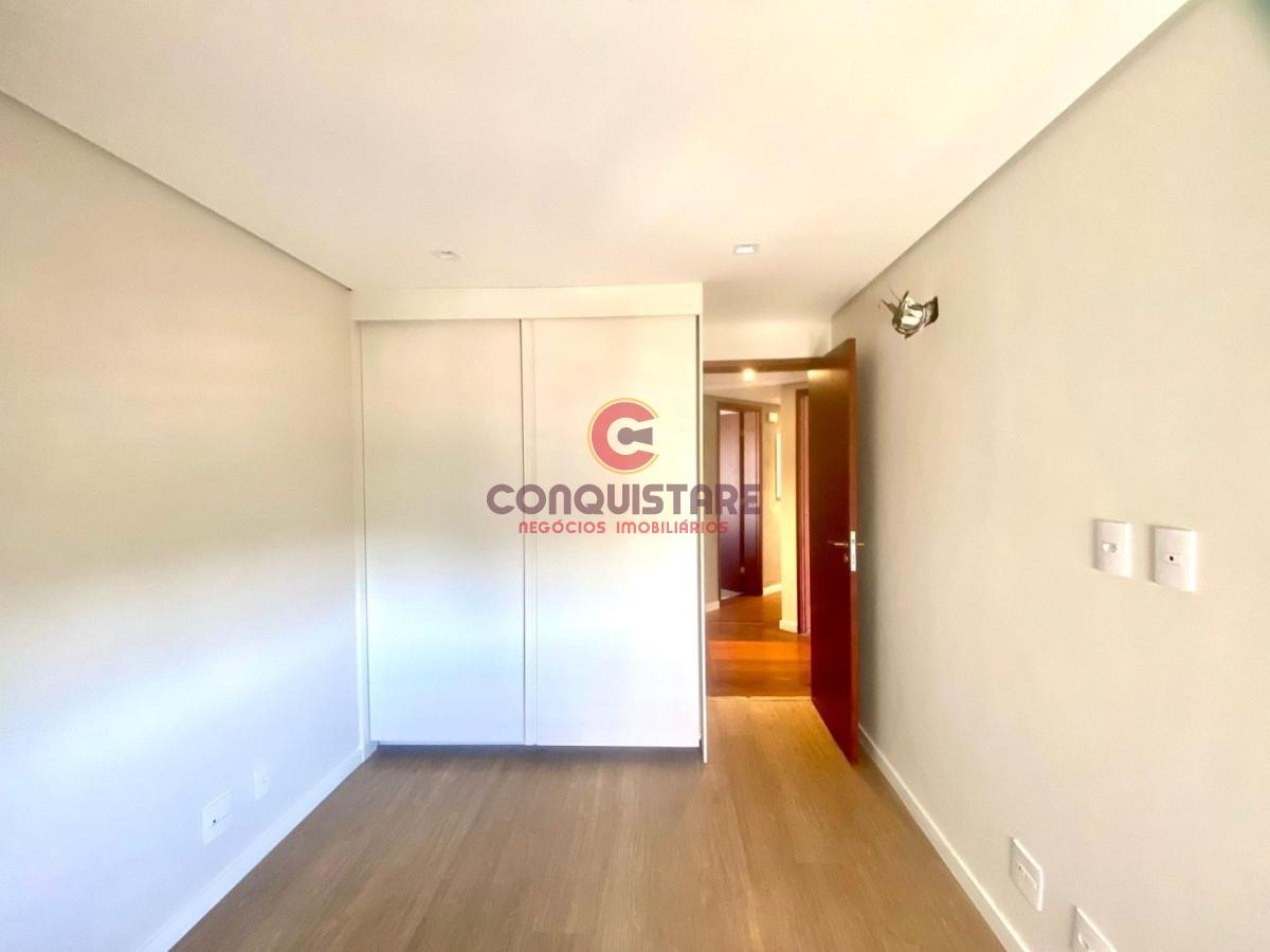 Apartamento para alugar com 3 quartos, 377m² - Foto 23