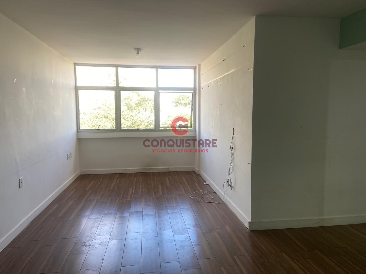 Apartamento para alugar com 3 quartos, 109m² - Foto 1