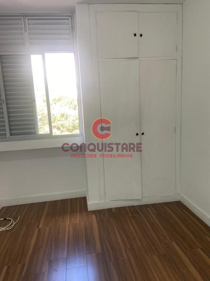 Apartamento para alugar com 3 quartos, 109m² - Foto 5