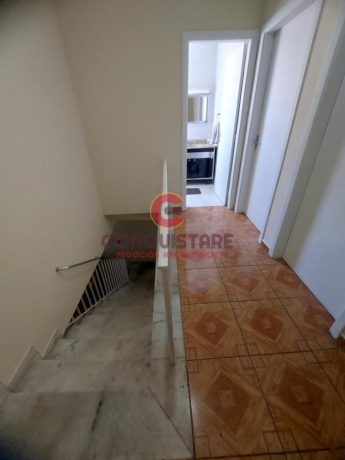 Sobrado à venda com 4 quartos, 200m² - Foto 9