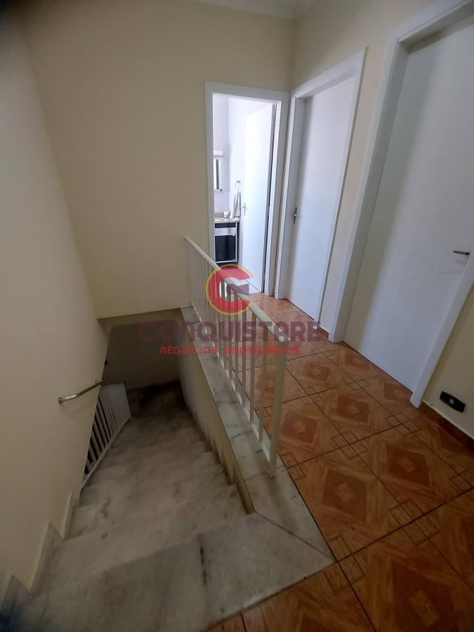 Sobrado à venda com 4 quartos, 200m² - Foto 11