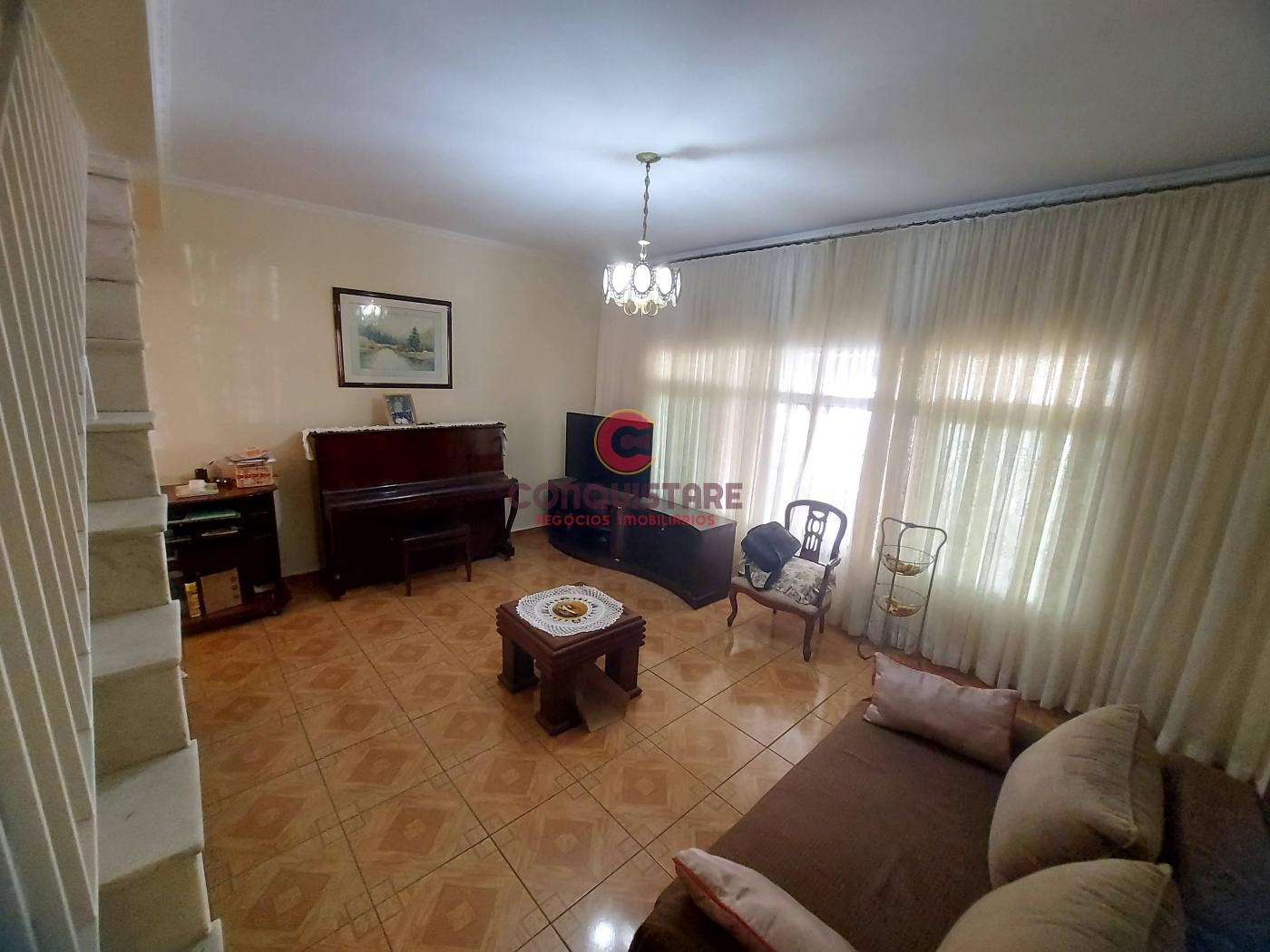 Sobrado à venda com 4 quartos, 200m² - Foto 18