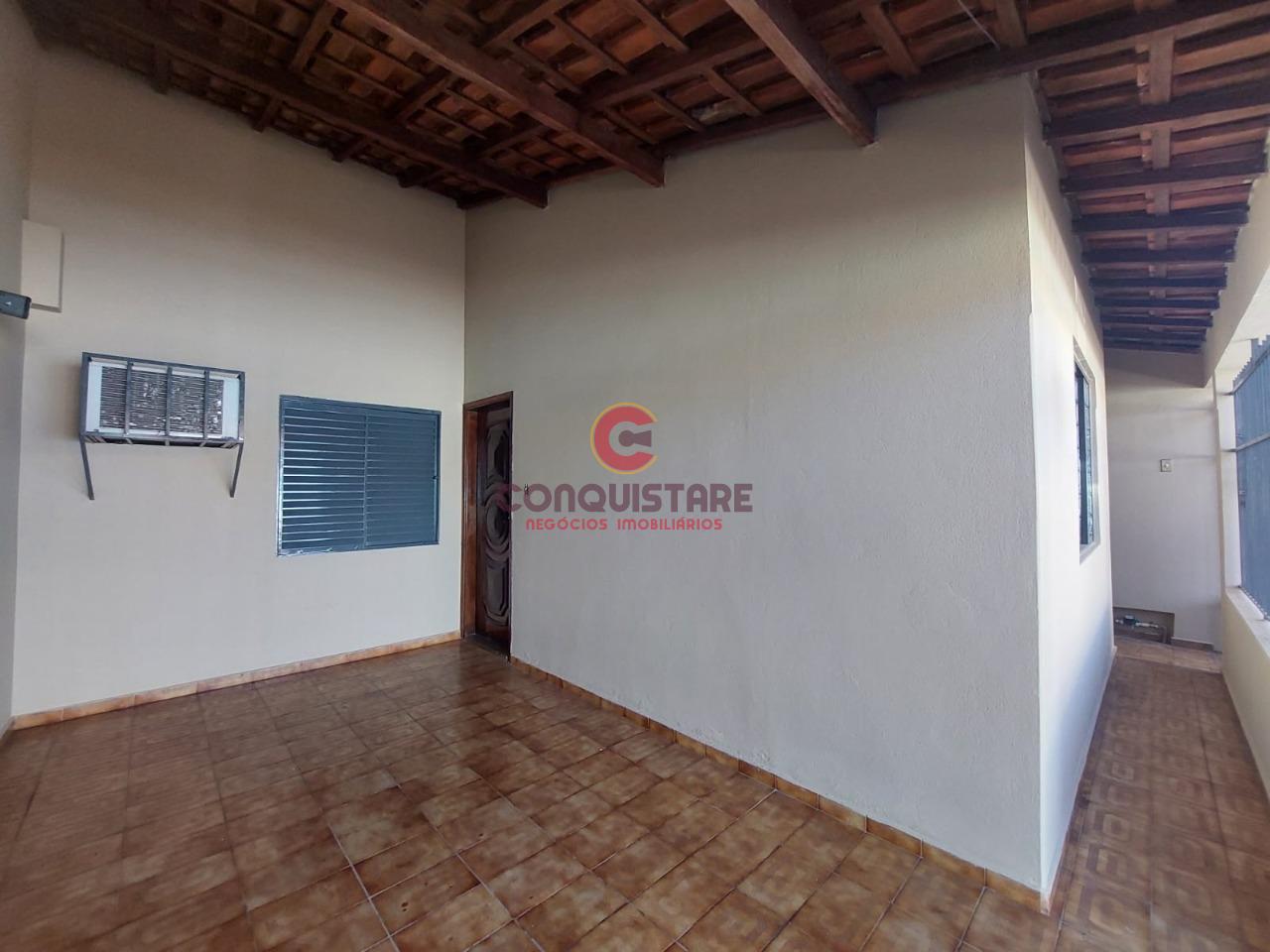 Casa à venda com 2 quartos, 127m² - Foto 2