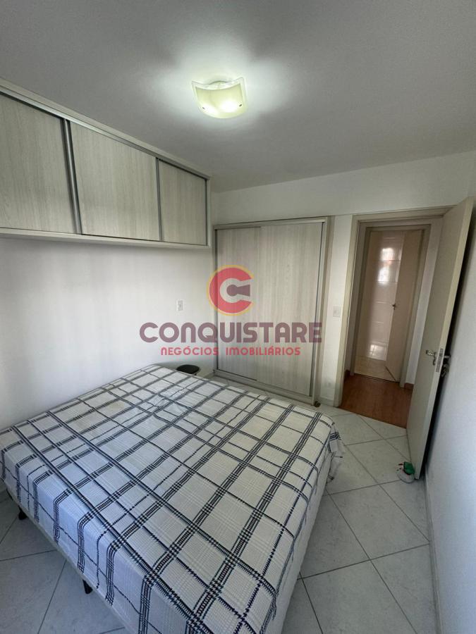 Apartamento à venda com 3 quartos, 74m² - Foto 2