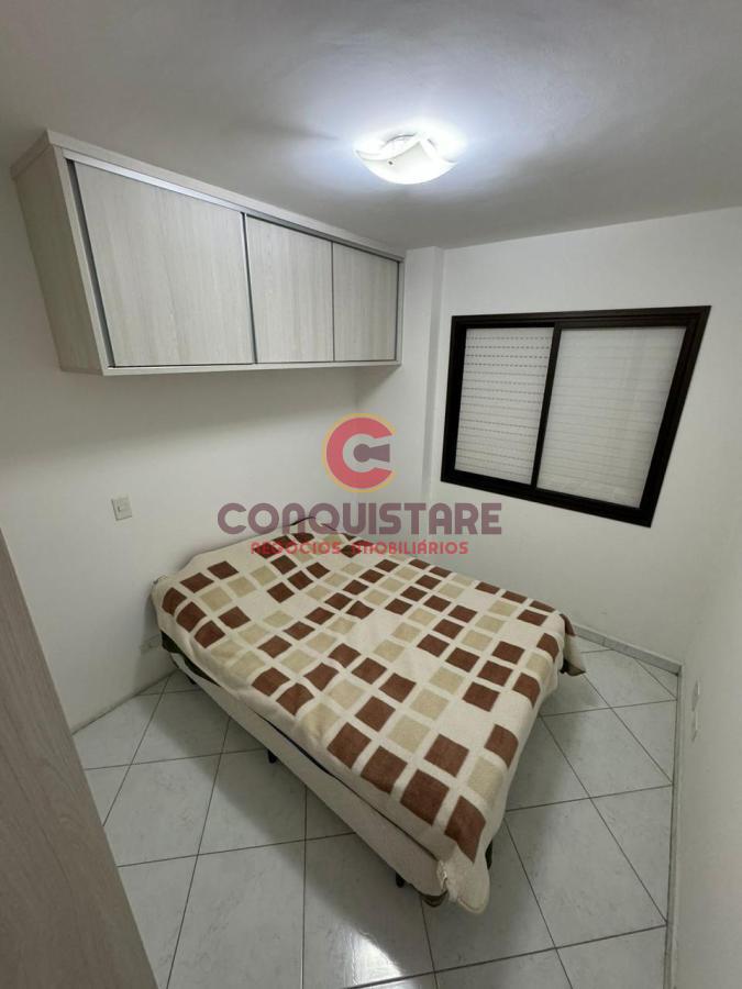 Apartamento à venda com 3 quartos, 74m² - Foto 4