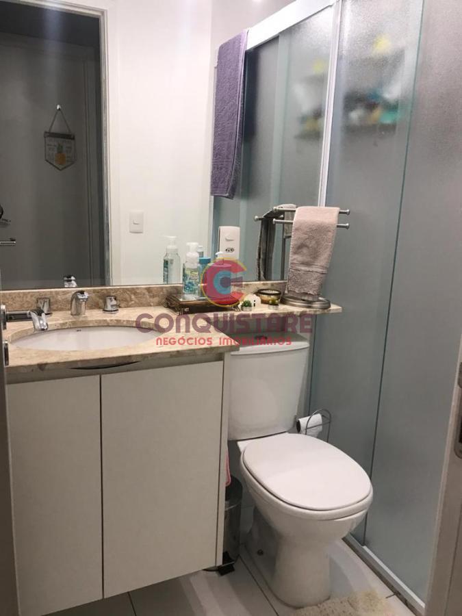 Apartamento à venda com 2 quartos, 65m² - Foto 3