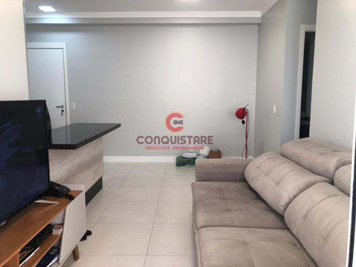 Apartamento à venda com 2 quartos, 71m² - Foto 3