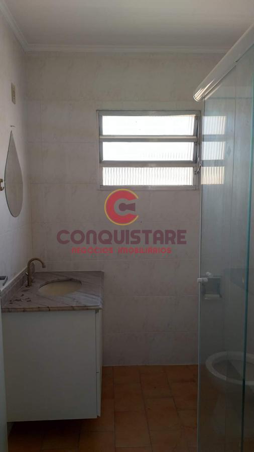 Apartamento para alugar com 2 quartos, 70m² - Foto 9