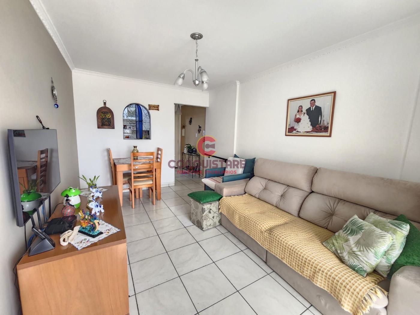 Apartamento à venda com 2 quartos, 63m² - Foto 1