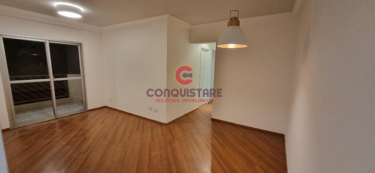 Apartamento à venda com 3 quartos, 117m² - Foto 1