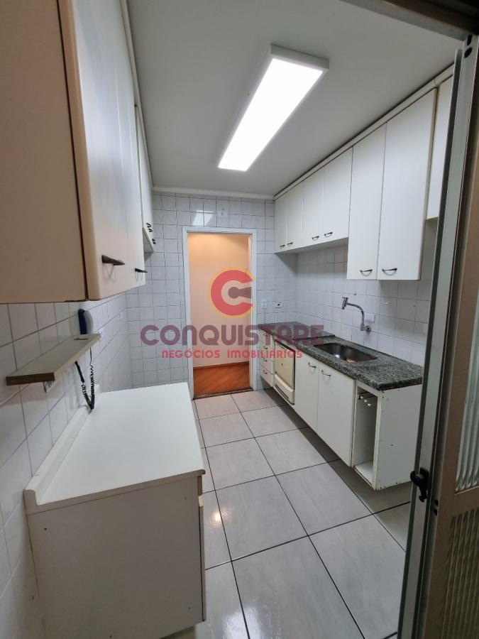 Apartamento à venda com 3 quartos, 117m² - Foto 13