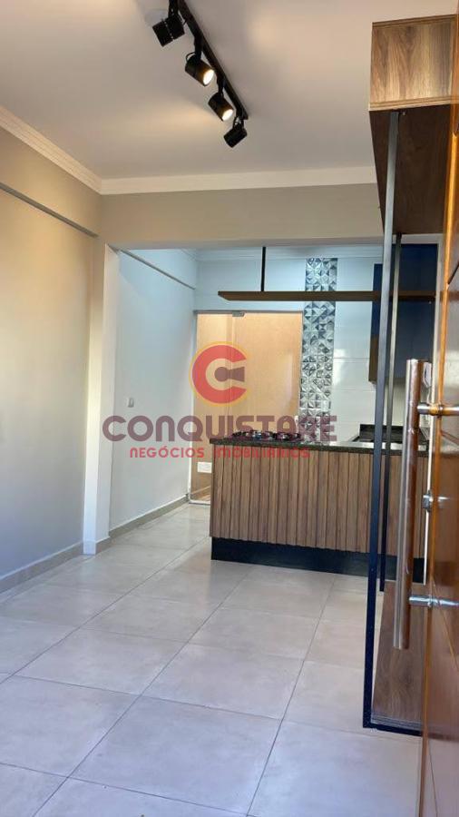 Apartamento à venda com 2 quartos, 43m² - Foto 3