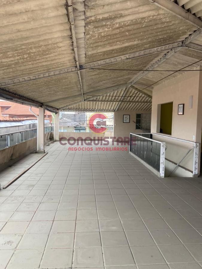 Casa à venda com 5 quartos, 290m² - Foto 8