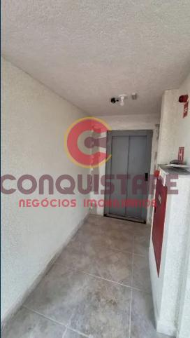 Apartamento à venda com 2 quartos, 39m² - Foto 2