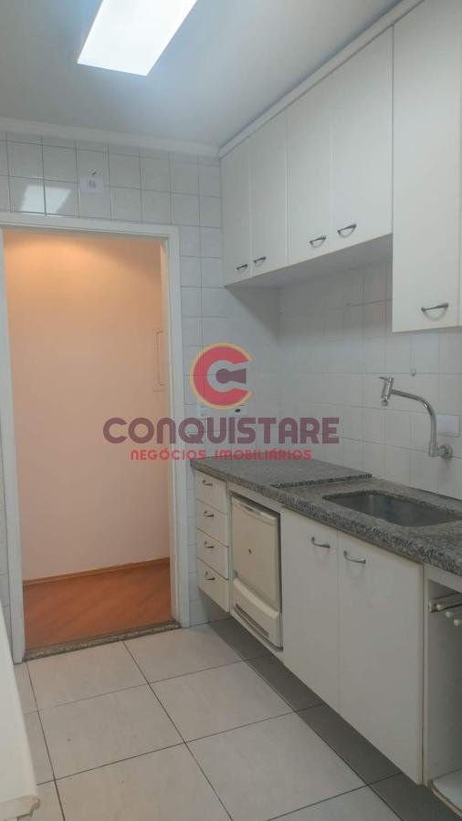 Apartamento à venda com 3 quartos, 70m² - Foto 7