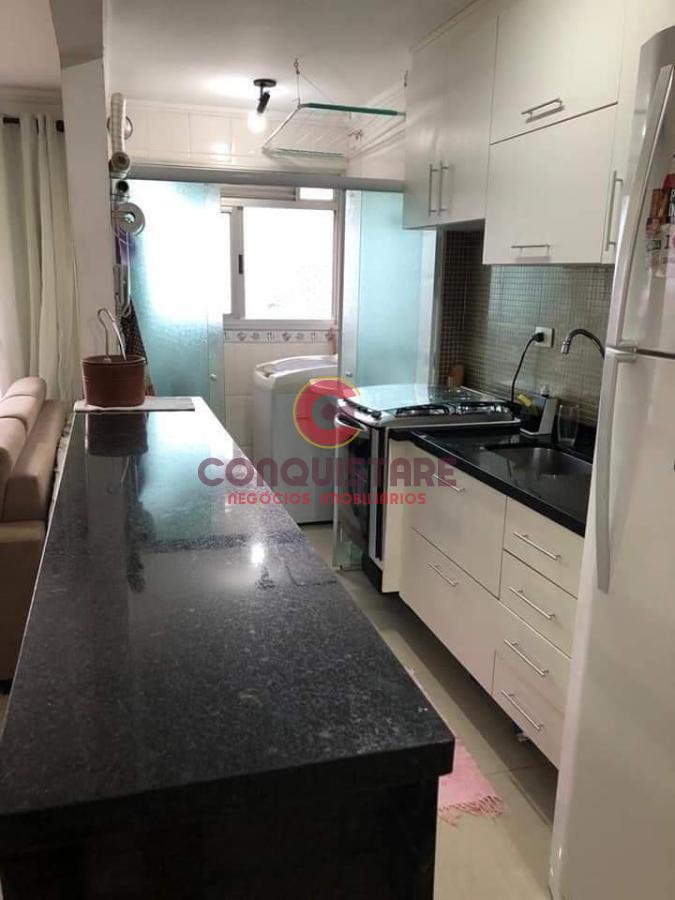 Apartamento à venda com 2 quartos, 60m² - Foto 15