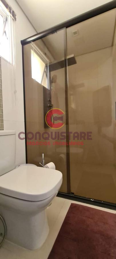 Apartamento à venda com 3 quartos, 70m² - Foto 1