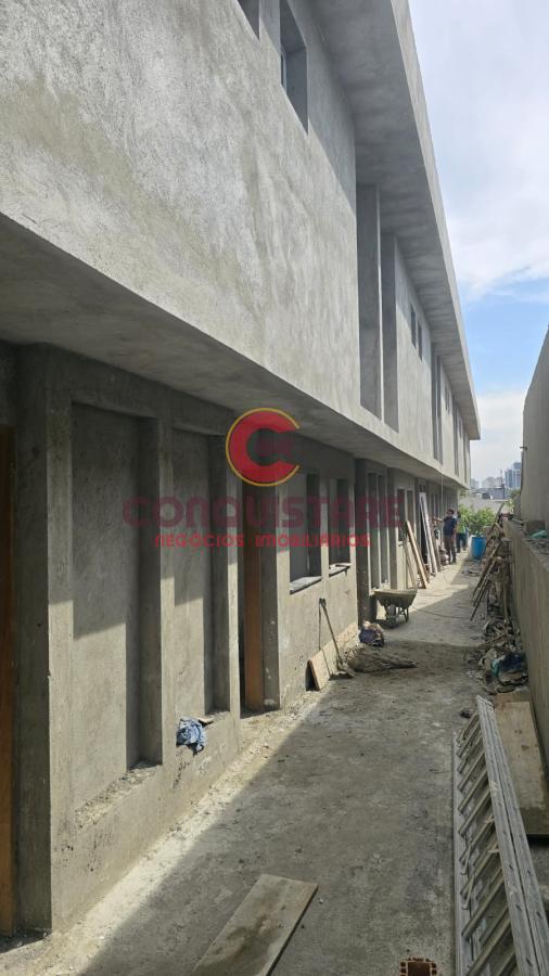 Sobrado à venda com 2 quartos, 60m² - Foto 6