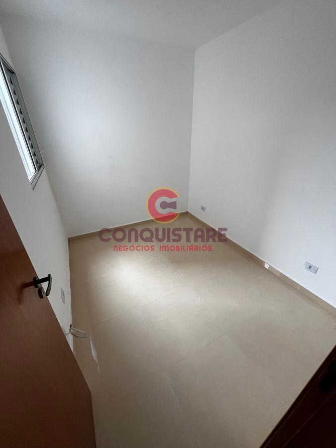 Apartamento à venda com 2 quartos, 40m² - Foto 11