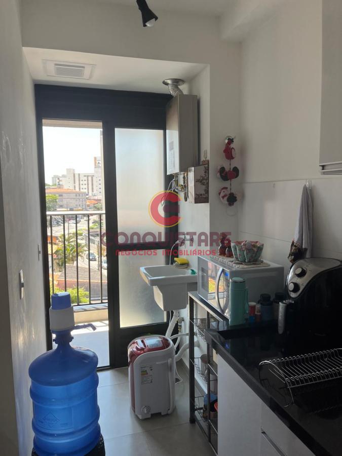 Apartamento à venda com 2 quartos, 32m² - Foto 2