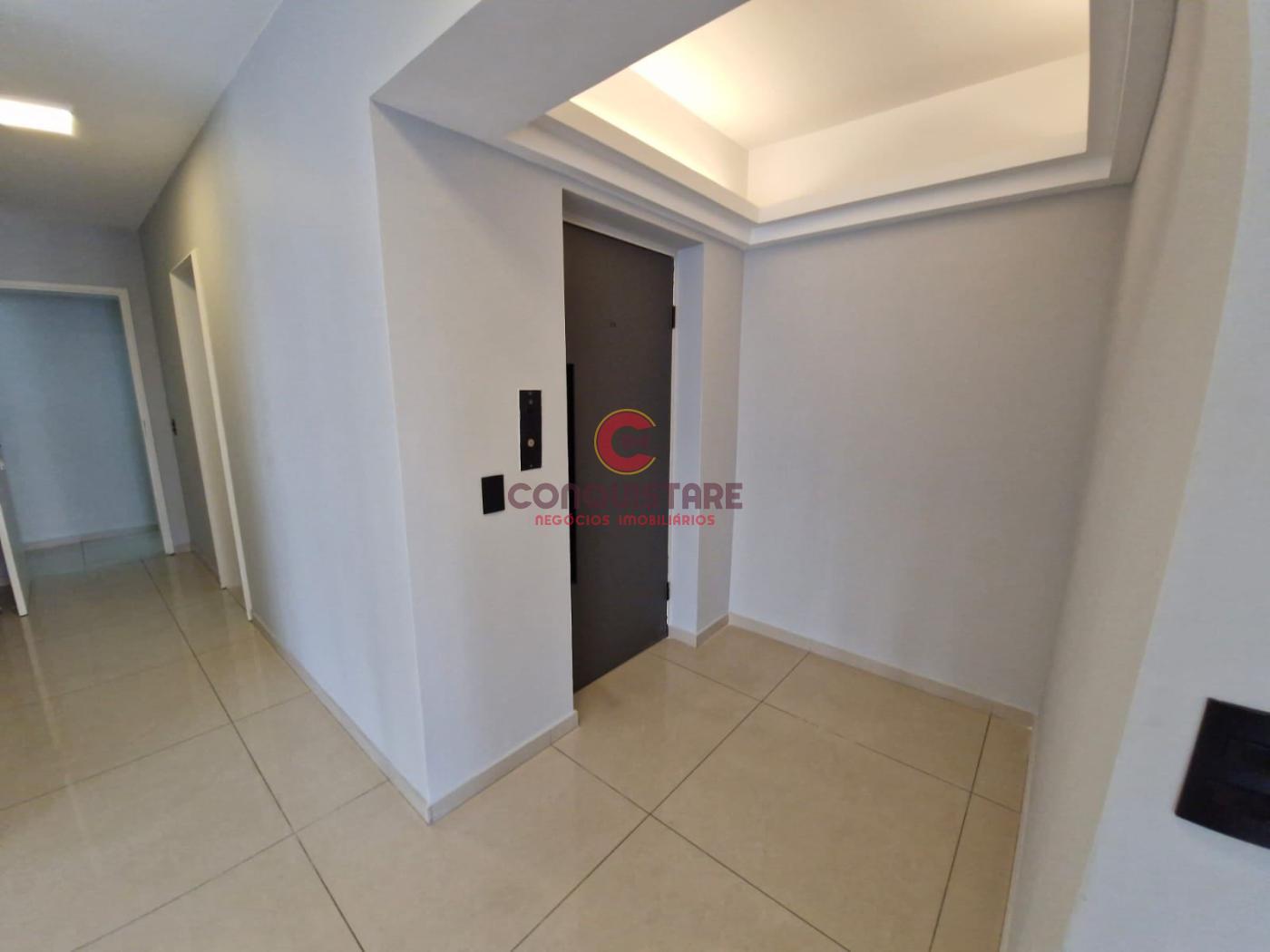 Apartamento à venda com 4 quartos, 216m² - Foto 9