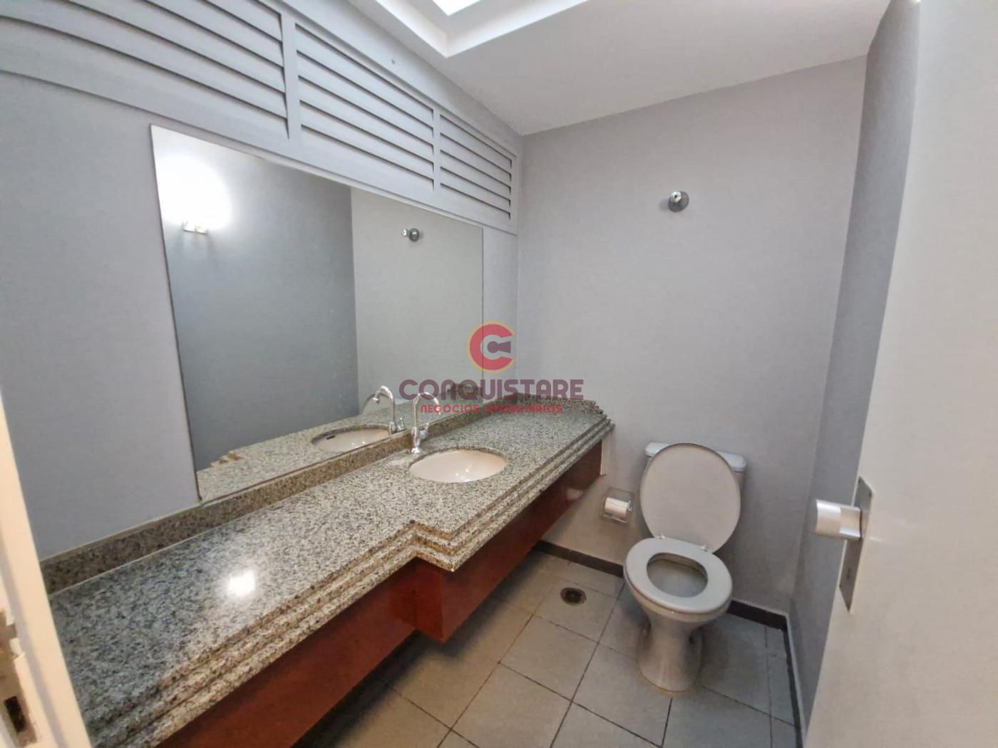 Apartamento à venda com 4 quartos, 216m² - Foto 10