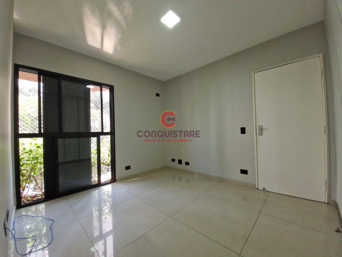 Apartamento à venda com 4 quartos, 216m² - Foto 12