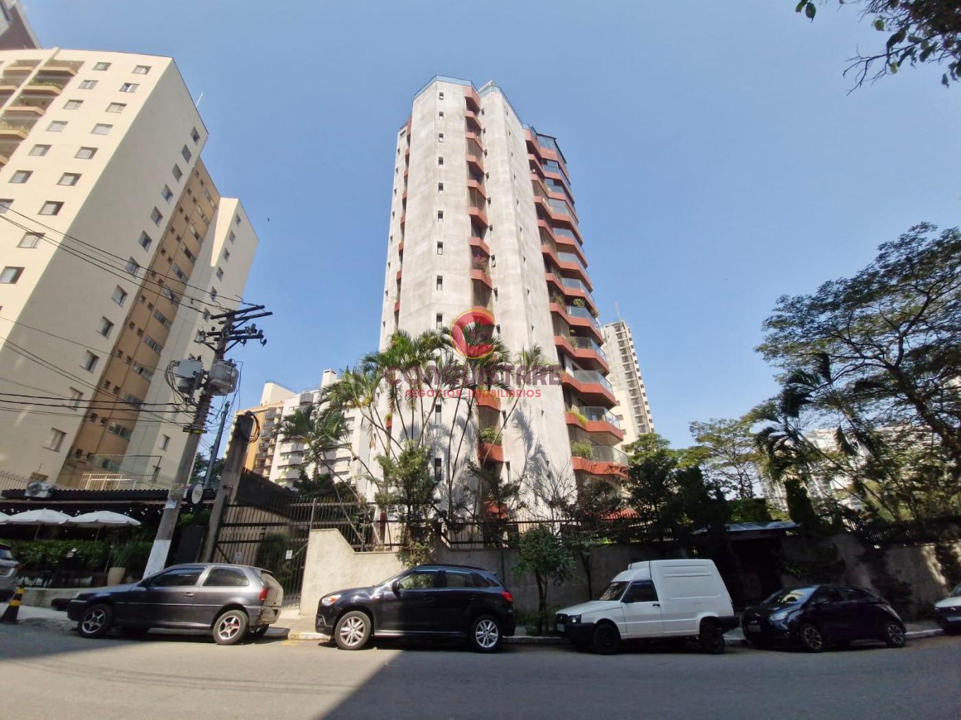 Apartamento à venda com 4 quartos, 216m² - Foto 29