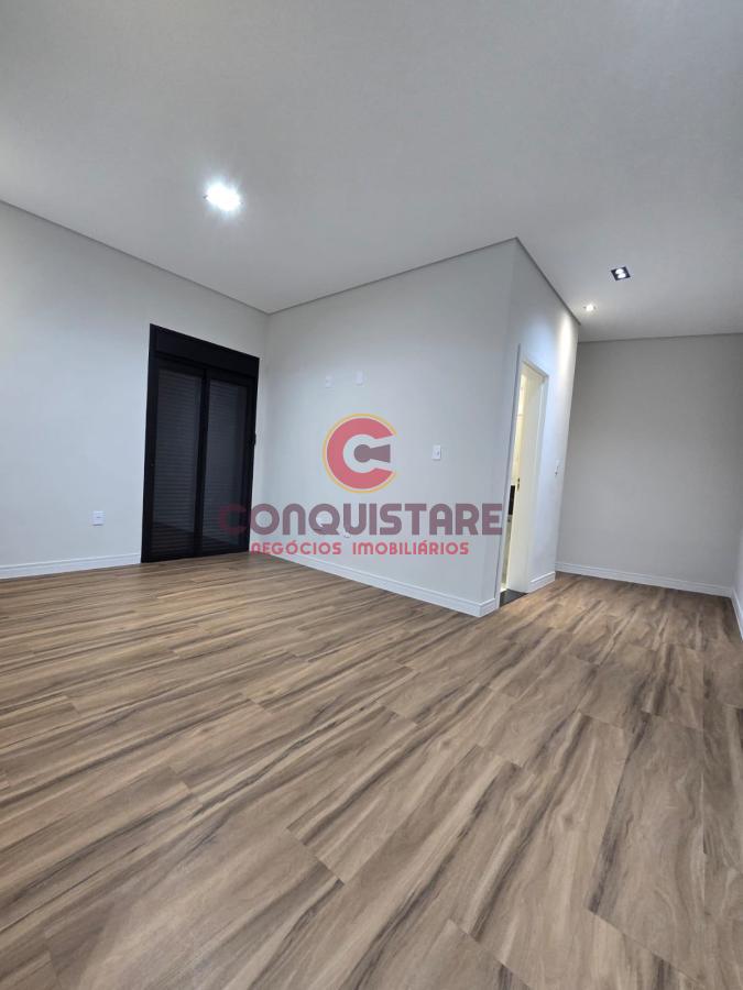 Casa à venda com 3 quartos, 273m² - Foto 7