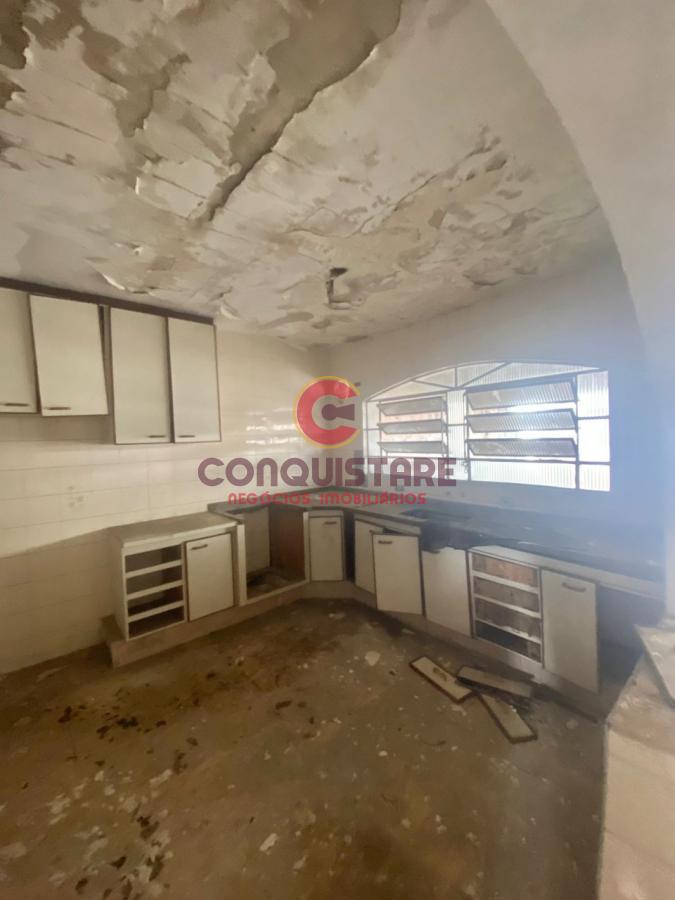 Sobrado à venda com 3 quartos, 350m² - Foto 31