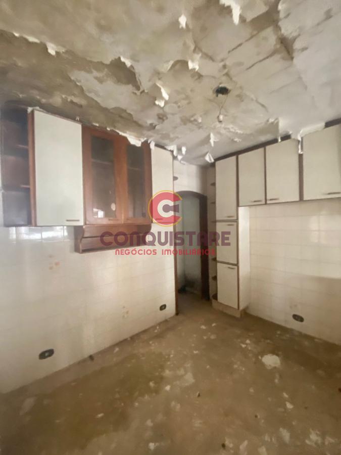 Sobrado à venda com 3 quartos, 350m² - Foto 32