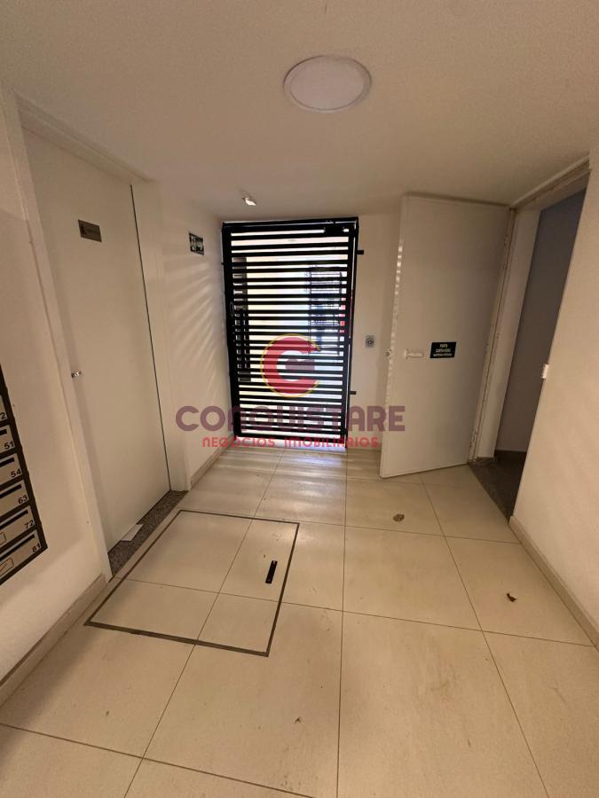 Apartamento à venda com 1 quarto, 38m² - Foto 2