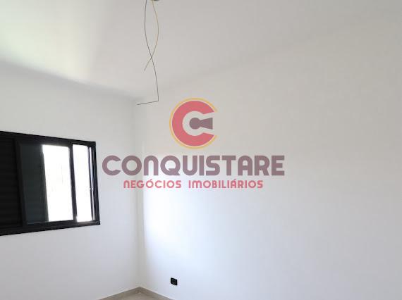 Apartamento à venda com 2 quartos, 40m² - Foto 9