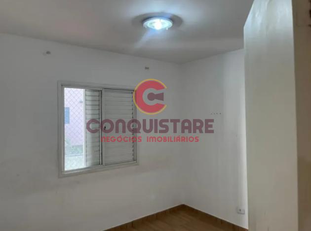 Apartamento à venda com 3 quartos, 73m² - Foto 2