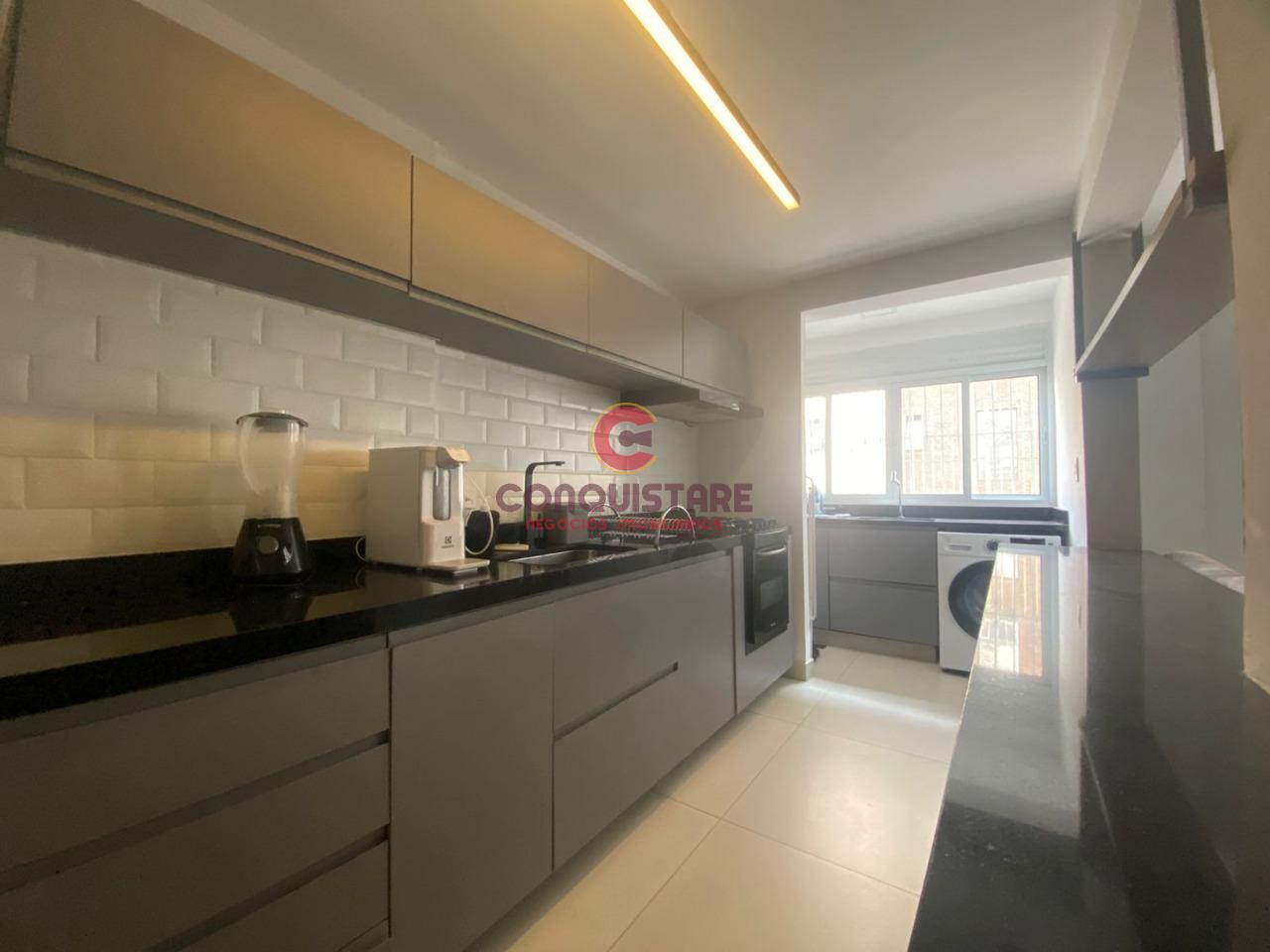 Apartamento para alugar com 2 quartos, 81m² - Foto 2