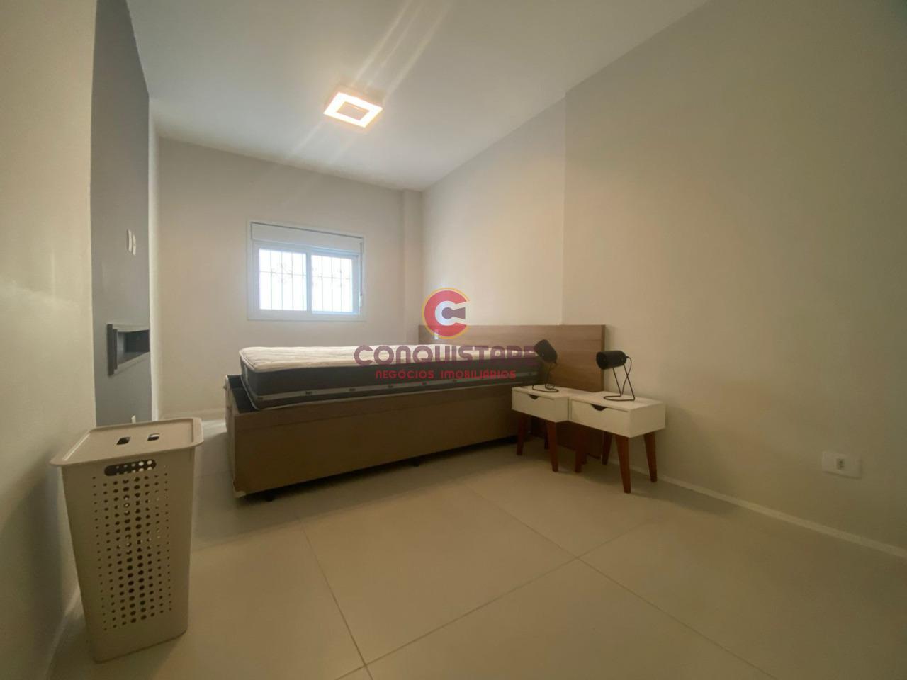 Apartamento para alugar com 2 quartos, 81m² - Foto 13