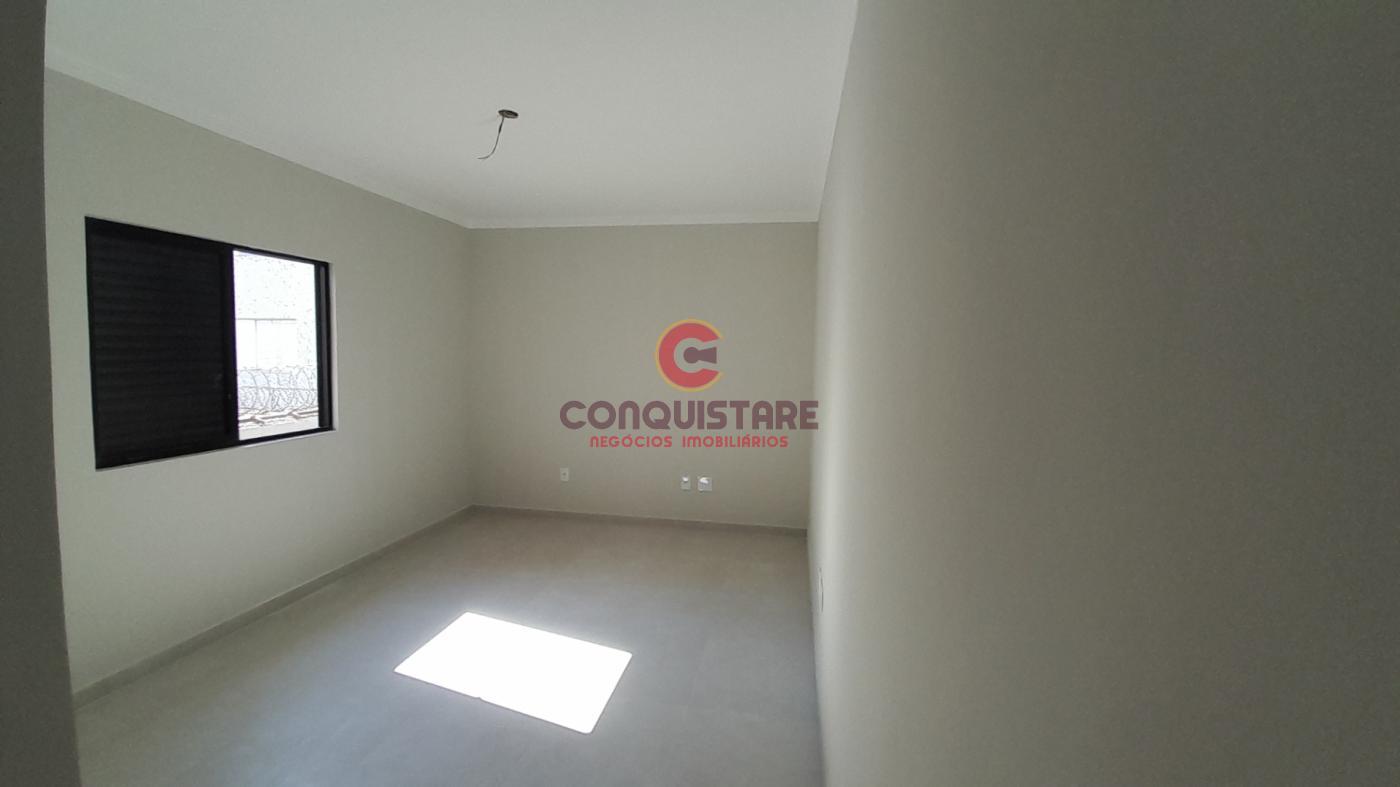 Casa à venda com 3 quartos, 164m² - Foto 8