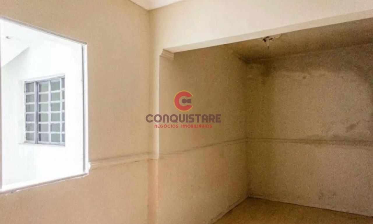 Casa à venda com 2 quartos, 120m² - Foto 11