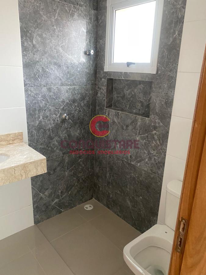 Sobrado à venda com 3 quartos, 100m² - Foto 1