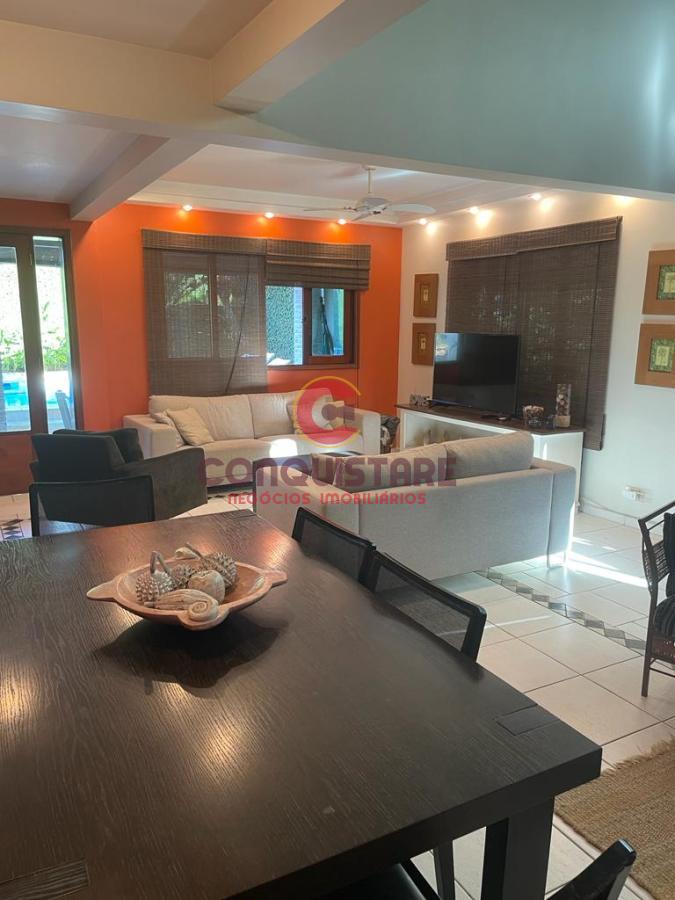 Casa à venda com 4 quartos, 360m² - Foto 51