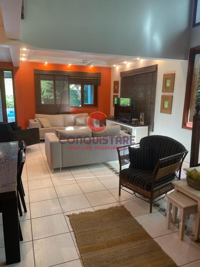 Casa à venda com 4 quartos, 360m² - Foto 52