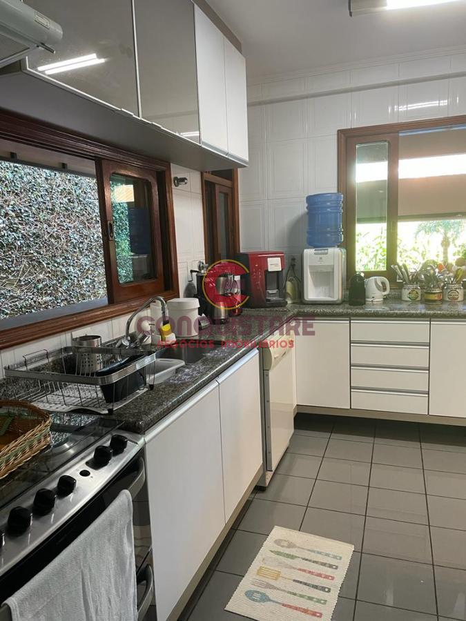 Casa à venda com 4 quartos, 360m² - Foto 55