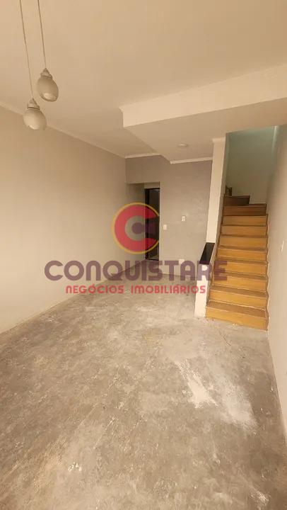 Sobrado à venda com 2 quartos, 65m² - Foto 1