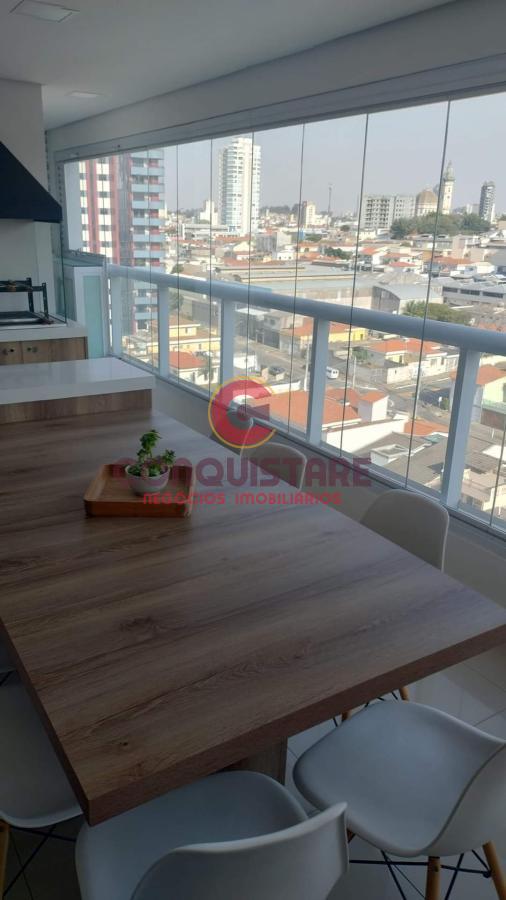 Apartamento à venda com 3 quartos, 96m² - Foto 1