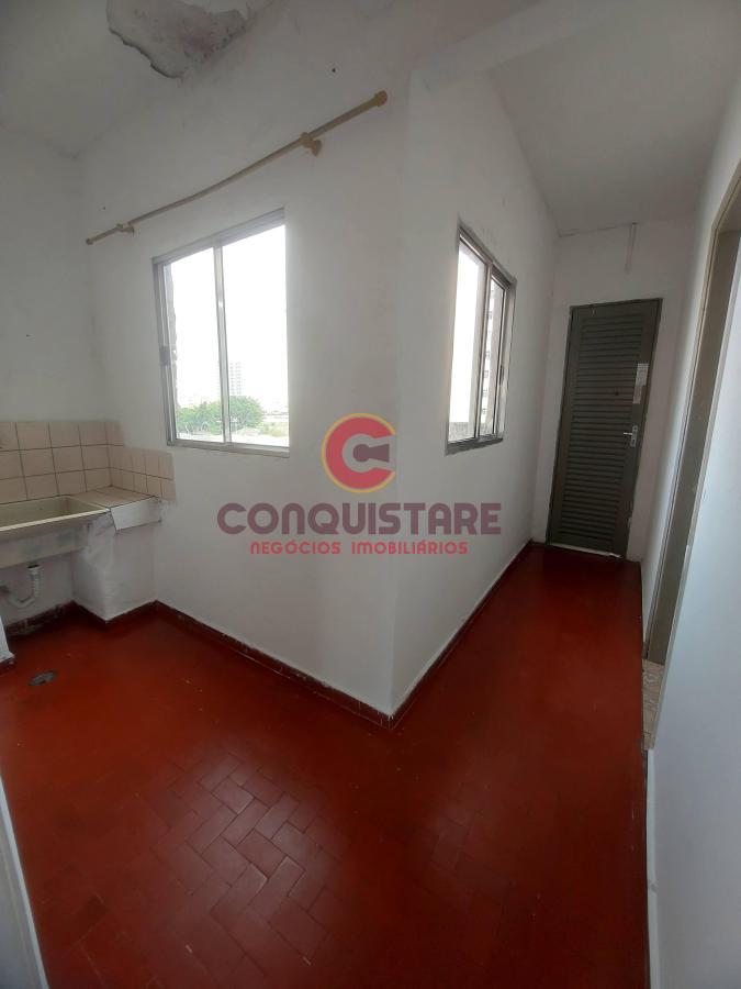 Apartamento para alugar com 1 quarto, 40m² - Foto 12