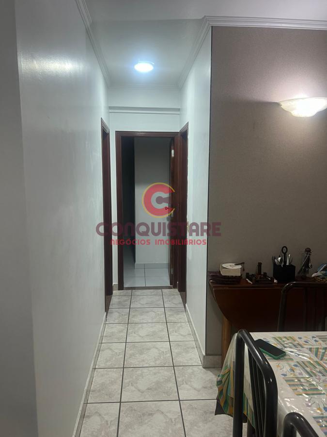 Apartamento à venda com 3 quartos, 70m² - Foto 4